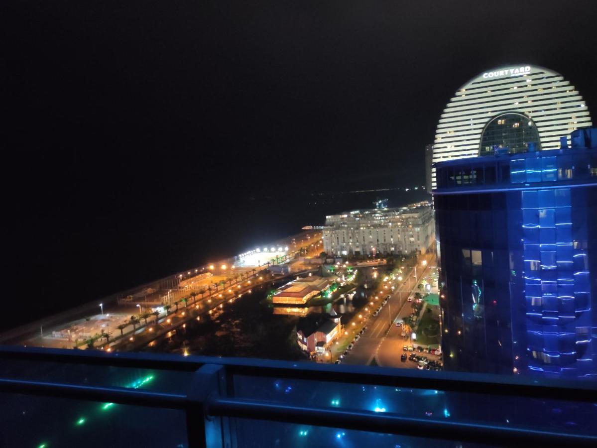 Orbi Cyti Apartment Batumi Ngoại thất bức ảnh