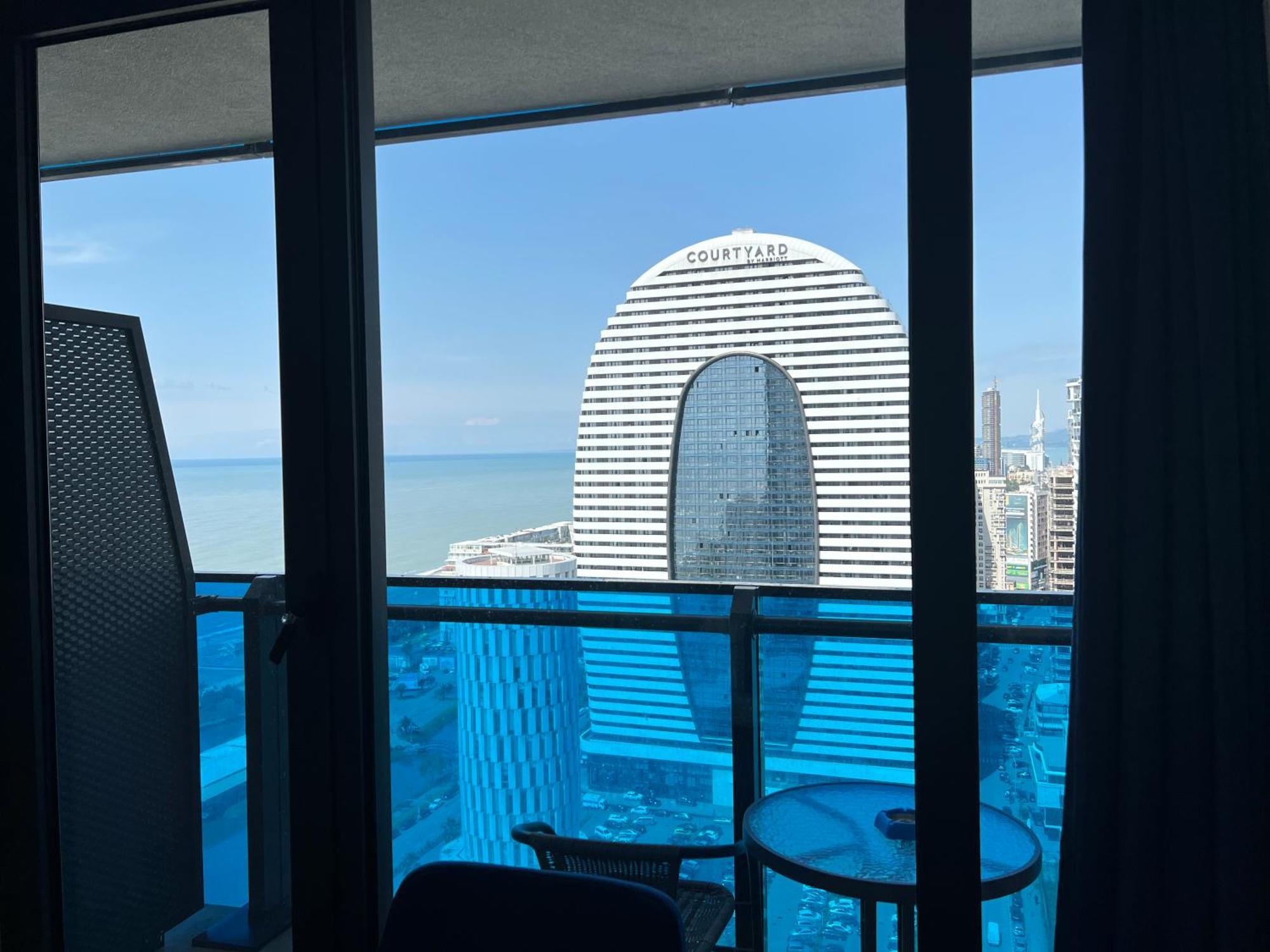 Orbi Cyti Apartment Batumi Ngoại thất bức ảnh